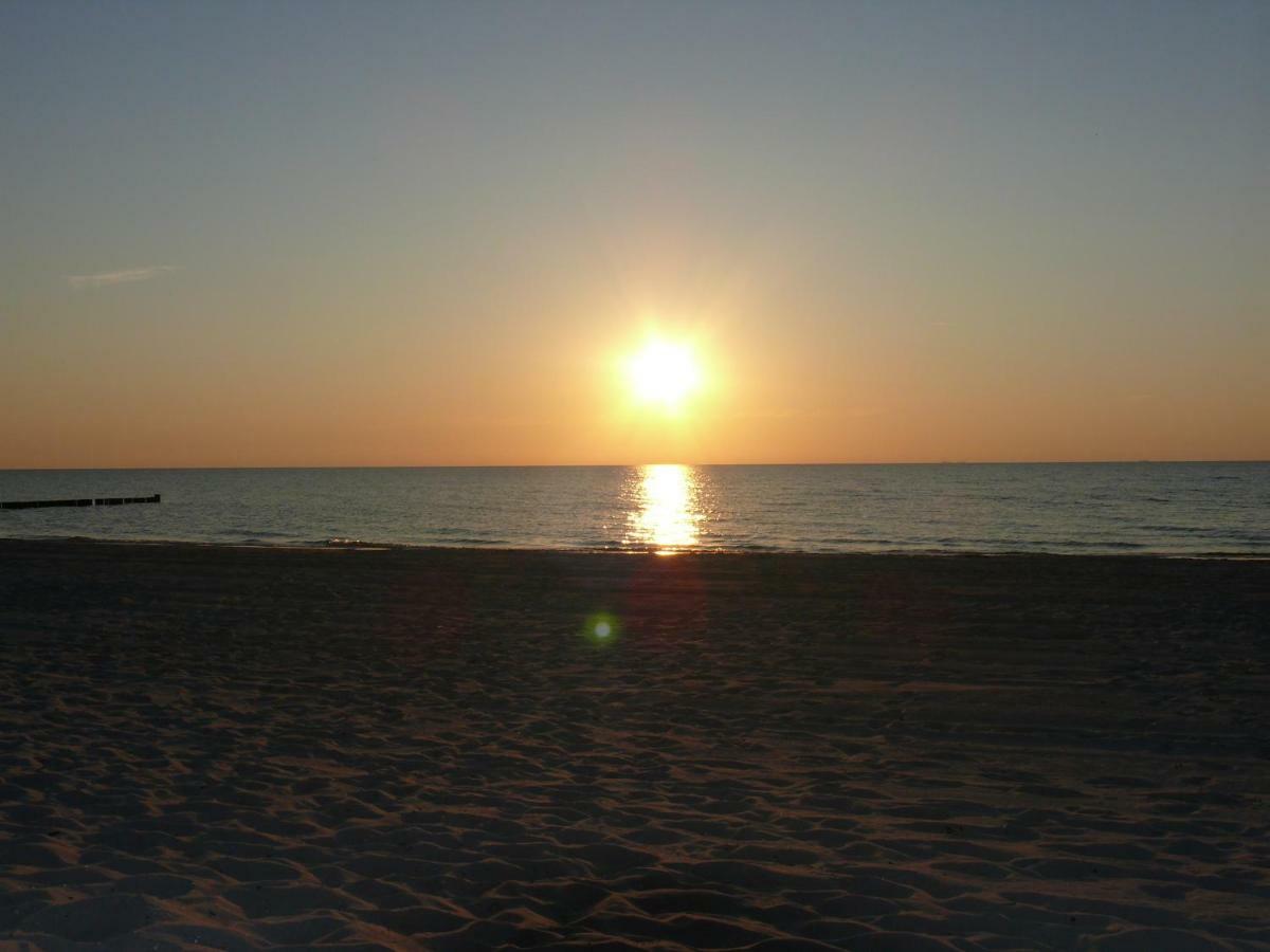 Am Ostseestrand Цингст Екстериор снимка